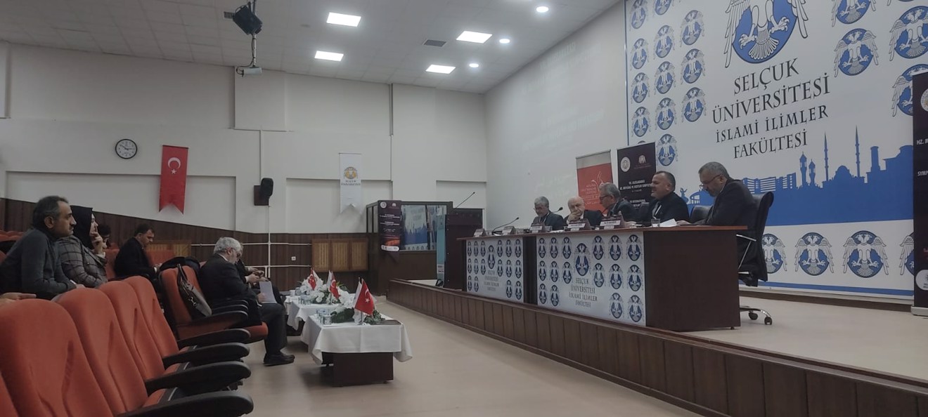 Fakültemiz VII. Uluslararası Hz. Mevlana ve Dostluk Sempozyumu'na ev sahipliği yaptı.